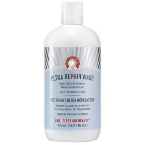 First Aid Beauty Ultra Repair Wash Calm Skin & Improve