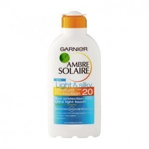 Garnier Ambre Solaire Light & Silky Spf 20 Aurinkoemulsio 200 Ml