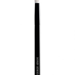 Giorgio Armani Large Contouring Eye Brush Häivytysvärisivellin