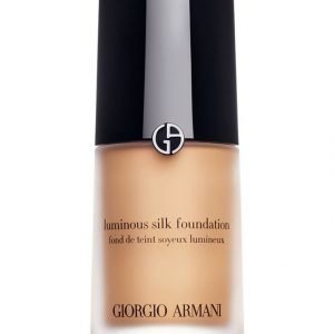 Giorgio Armani Luminous Silk Foundation Meikkivoide 30 ml