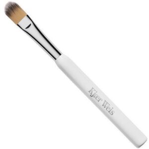 Kjaer Weis Foundation Brush