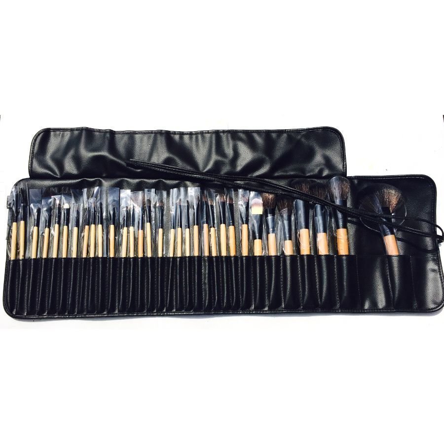 London Pride Soft Leather 32pc Bamboo Brush Set Meikkisivellinsetti