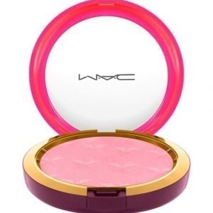Mac Nutcracker Sweet / Magic Dust Powder Korostuspuuteri Yum Yum Yum