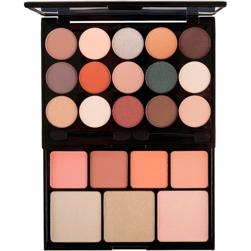 NYX Butt Naked Underneath It All S141 15 Eyeshadows 4 Blushes 3 Highlighters