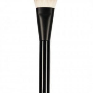 NYX Pro Powder Brush