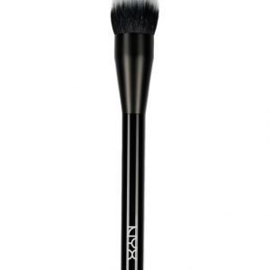 Nyx Pro Brush Dual Fiber Foundation Meikkivoidesivellin