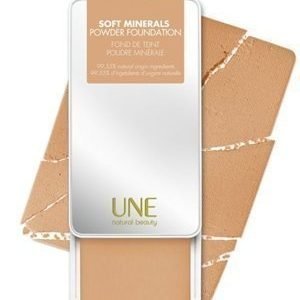 Une Soft Minerals Powder Foundation M08