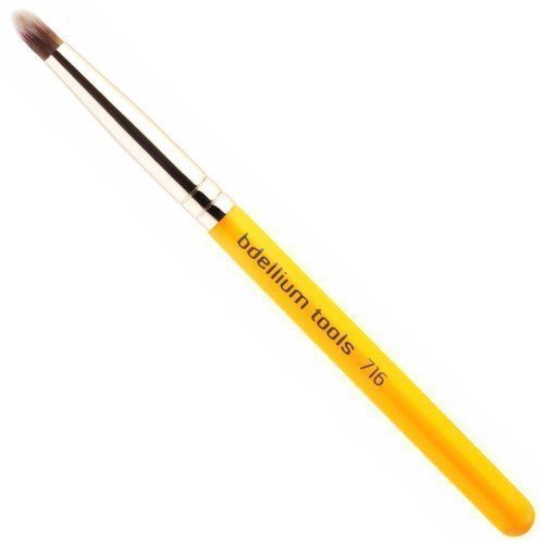 bdellium Tools 716 Smoky Eyeliner Brush